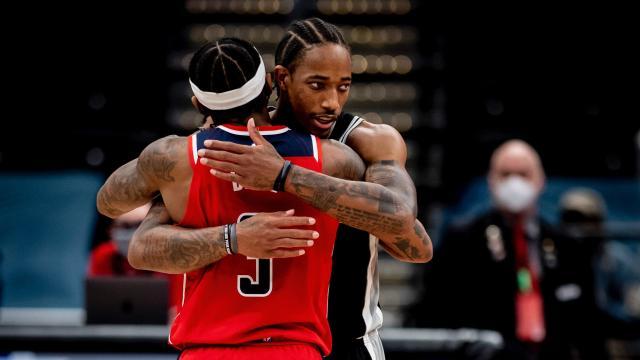 世界杯客户端更新-喜忧参半！德罗赞发威助马刺三连胜 怀特中途伤退